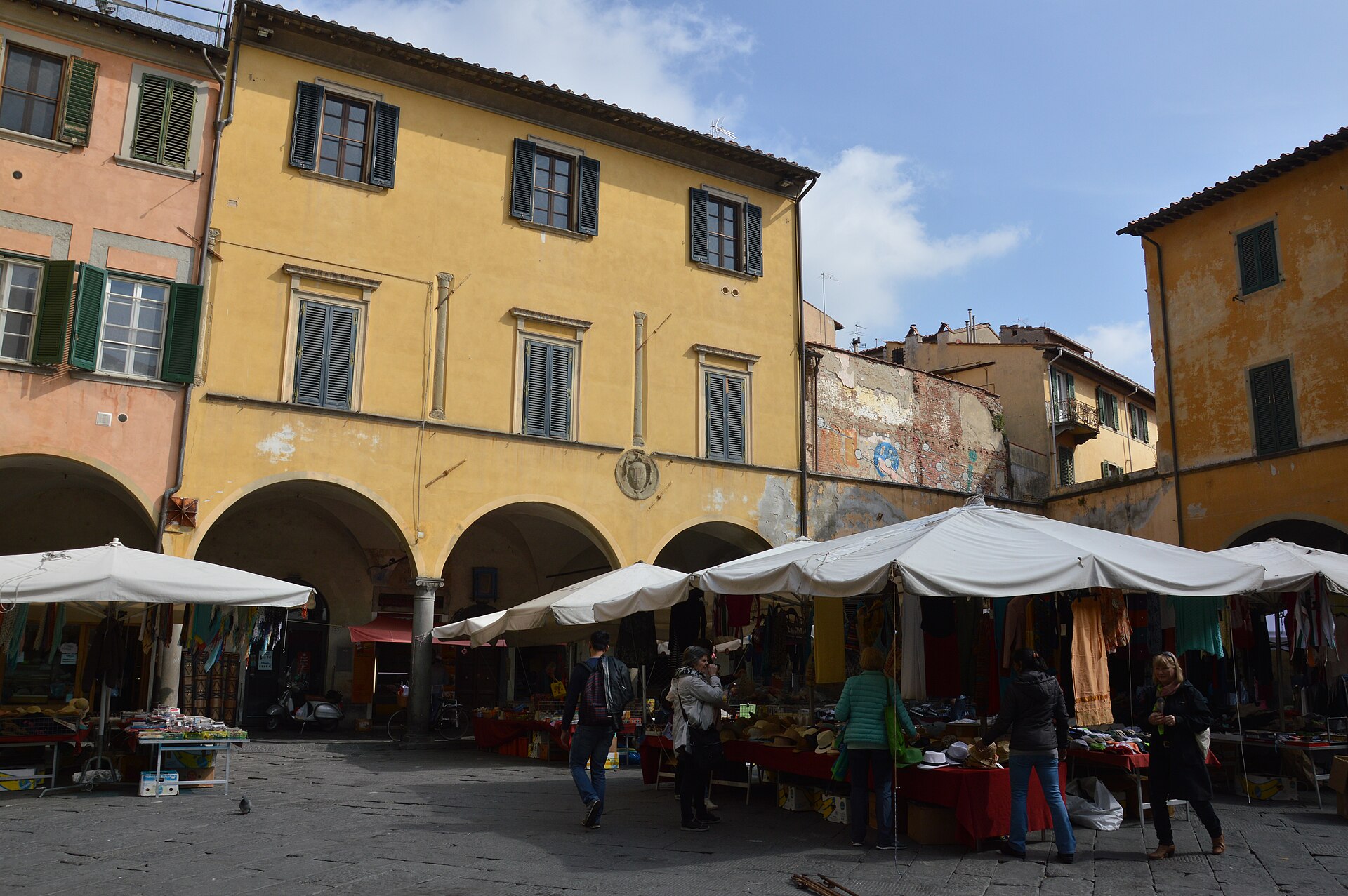 Living like a local in Pisa: rituals and authentic neighbourhoods