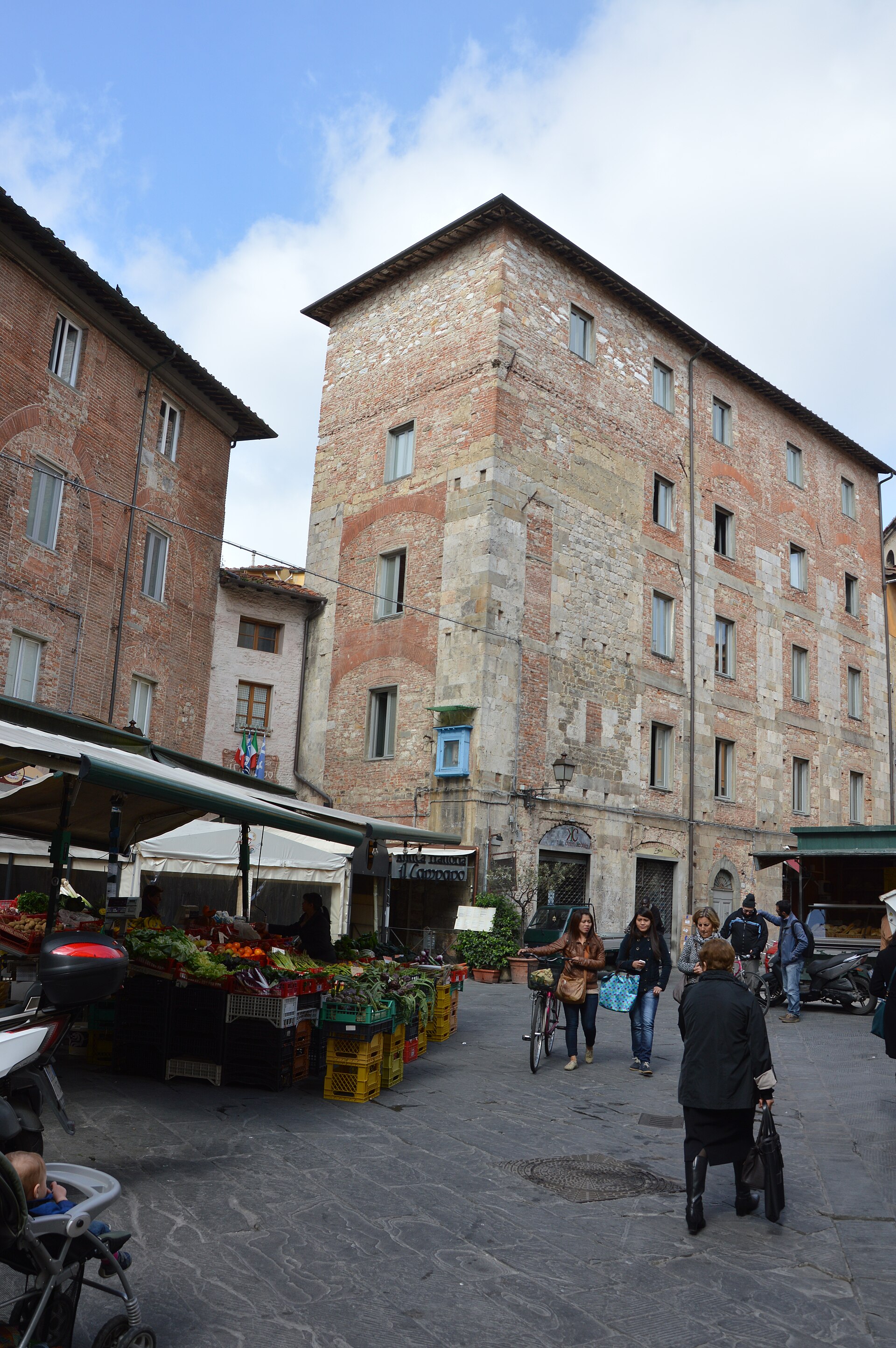 Sant'Anna university district: culture and research in Pisa